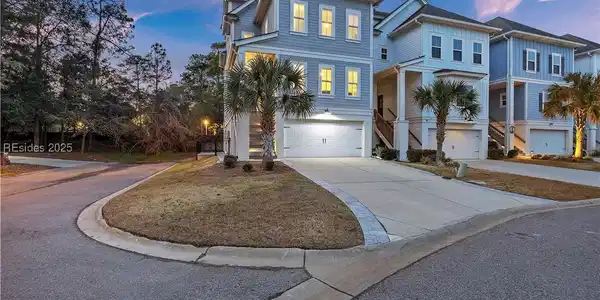 89 Sandcastle Court