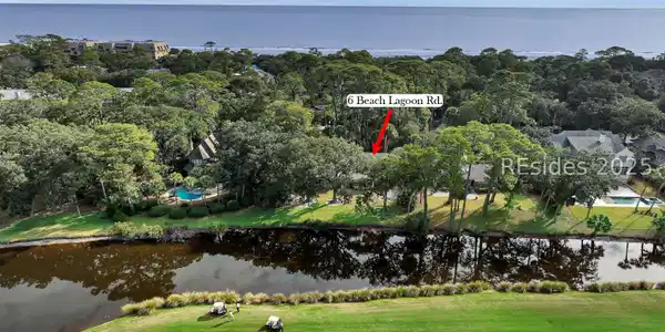 6 Beach Lagoon Road