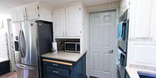 Image 4 Image 4
