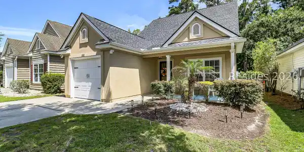 132 Crossings Boulevard