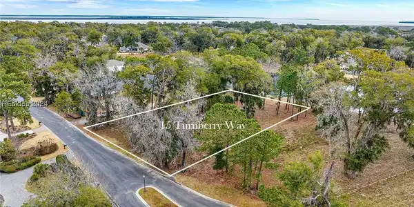 15 Turnberry Way
