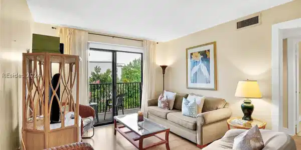 34 S Forest Beach Drive