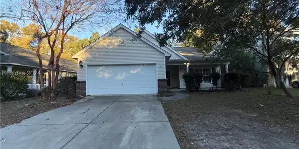 30 Shadow Moss Drive