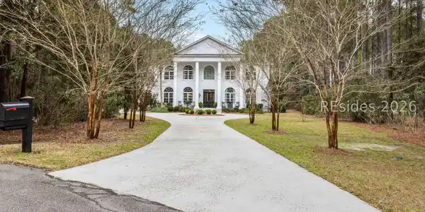 44 Bartons Run Drive
