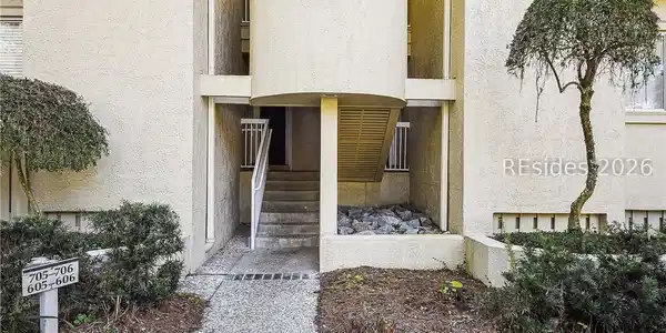 75 Ocean Lane