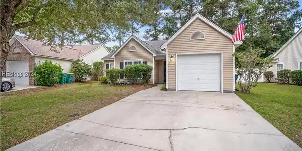 15 Wiregrass Way