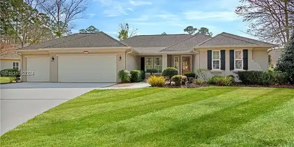 3 Dory Court