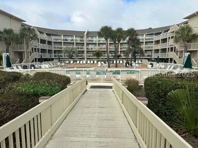 4 N Forest Beach Drive