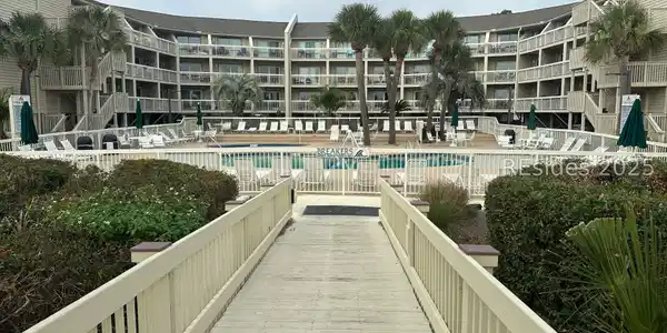 4 N Forest Beach Drive