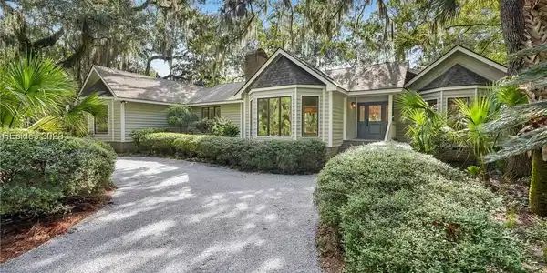 14 Sequoia Court