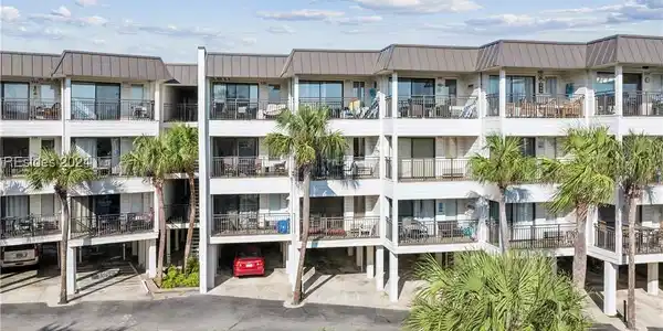 23 S Forest Beach