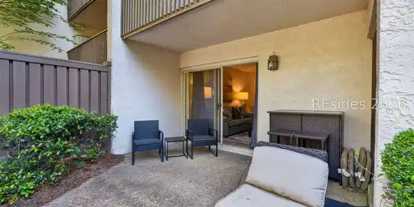 6 Braddock Bluff Drive