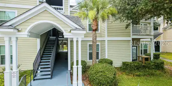 100 Kensington Boulevard