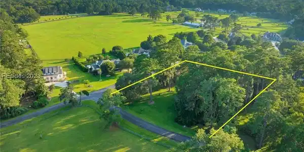 60 Plantation House Drive