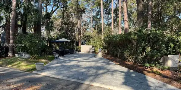 133 Arrow Rd #219
