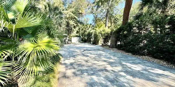 133 Arrow Rd #136