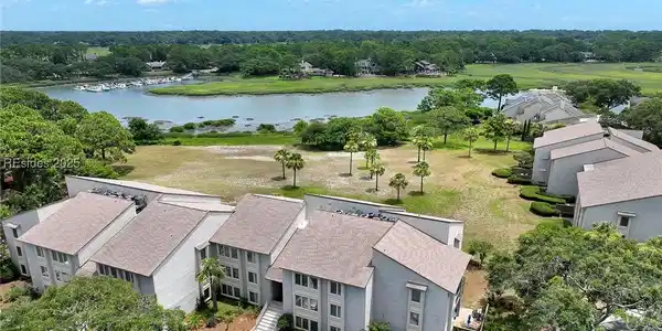3 Braddock Bluff Drive
