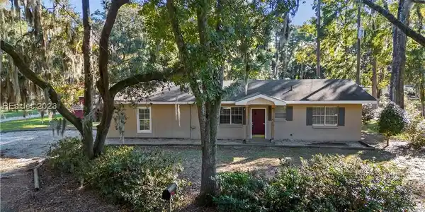 24 Horton Road