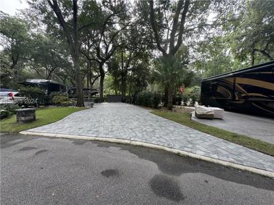 133 Arrow Rd #130