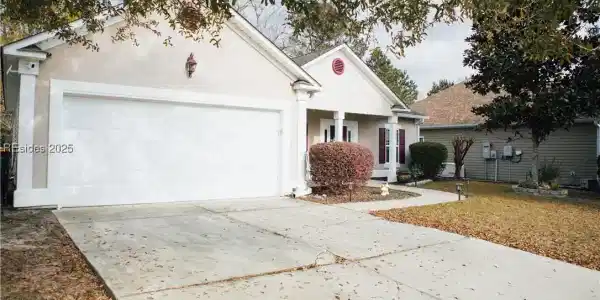 8 Wyndham Drive