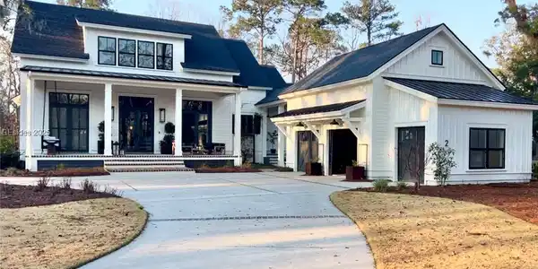2 Barleys Grove