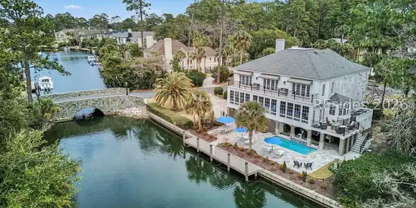27 Bridgetown Road