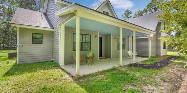 54 Oakwood Drive
