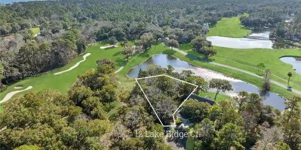 12 Lake Ridge Court