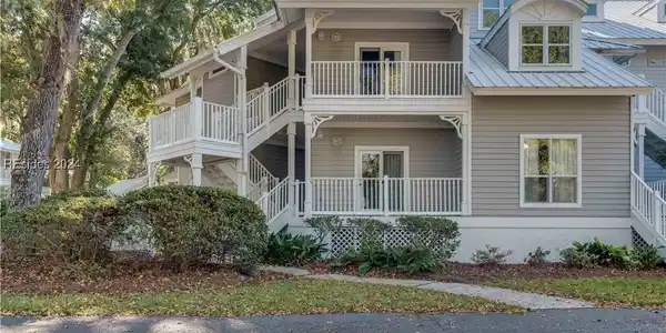 14 Wimbledon Court