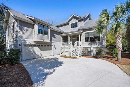 6 Beaver Lane