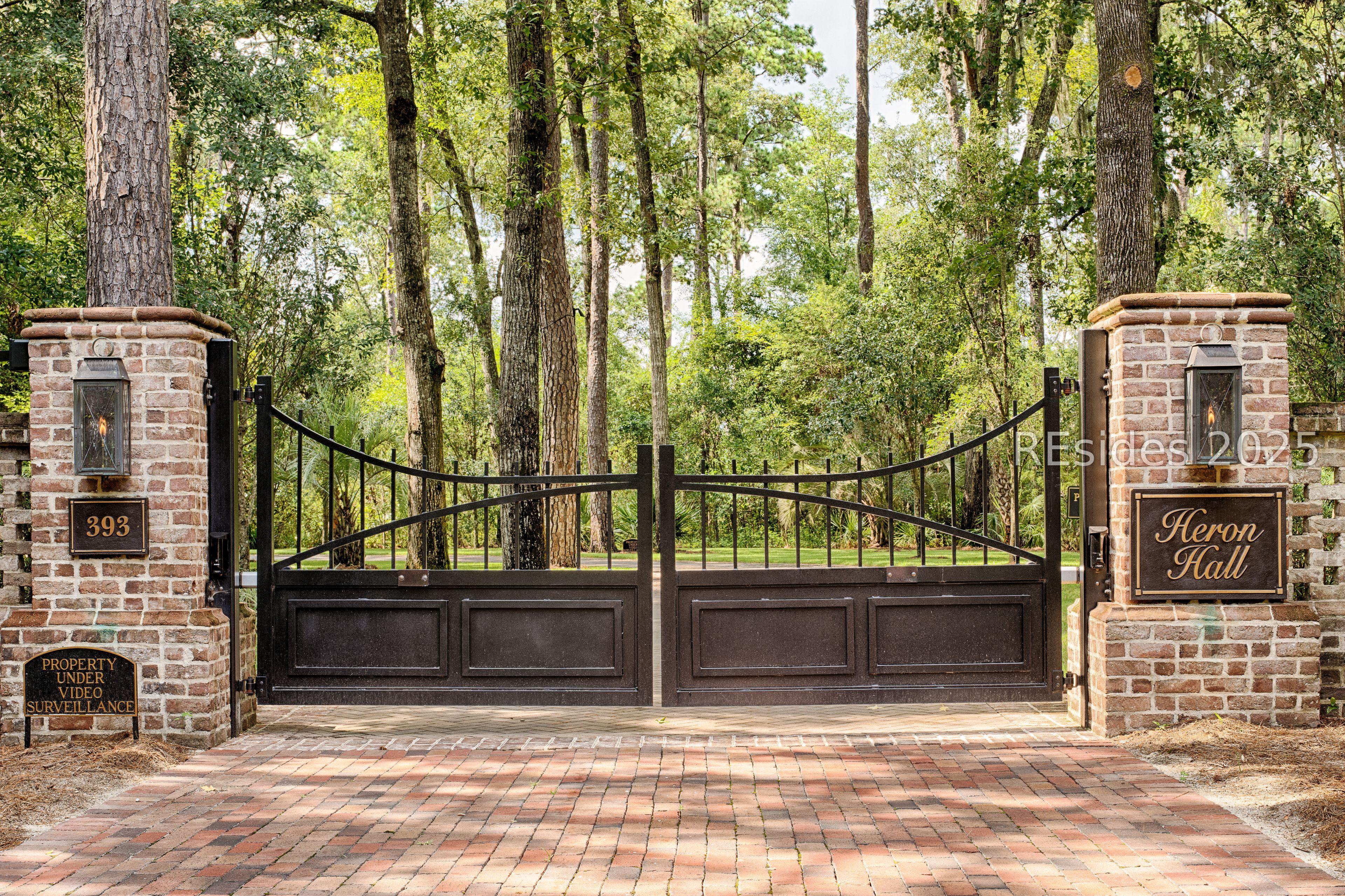 Image 4: Welcome to Heron Hall - Gated Drive