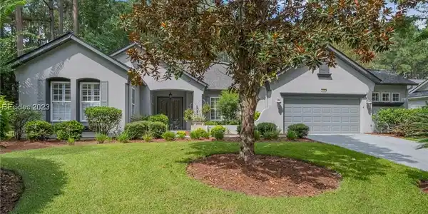 18 Dory Court
