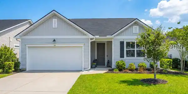 10 Mainland Lakes Drive