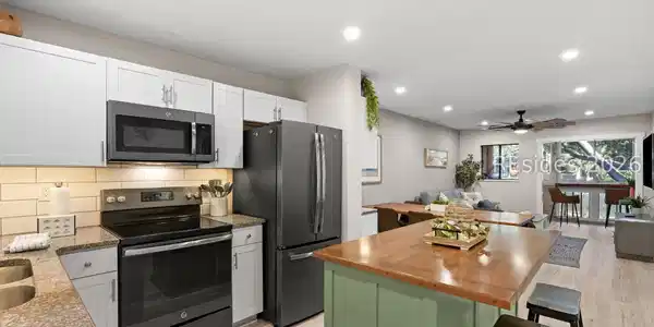 239 Beach City Road
