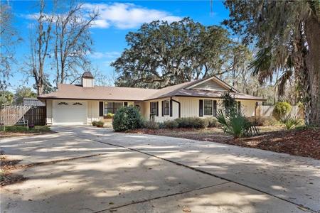 14 Oak Marsh Drive