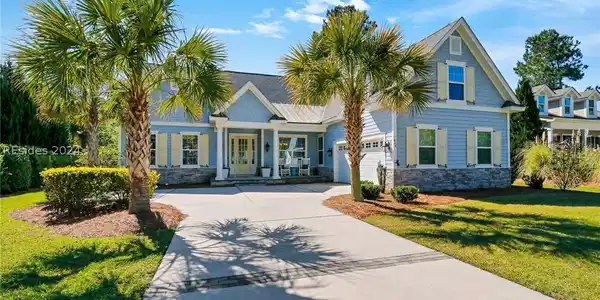 464 Hampton Lake Drive