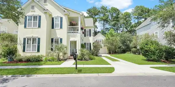 21 Woods Bay Road