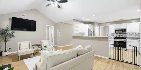 Image 4 Image 4