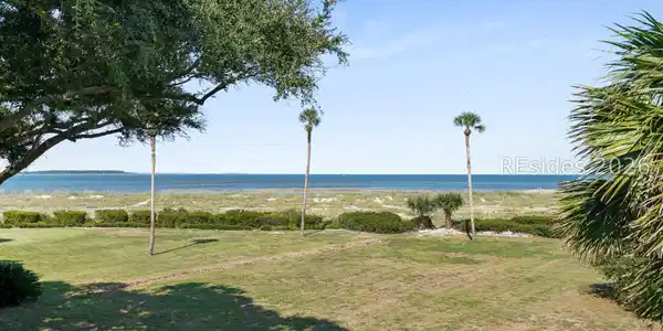 Image 2: Ocean Views Image 2: Ocean Views