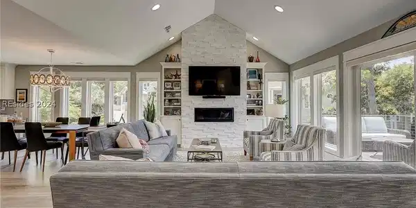 14 Braddock Cove