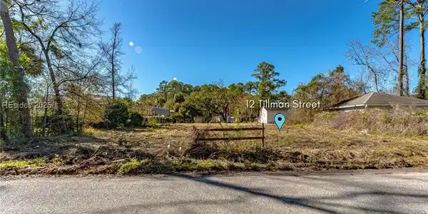 12 Tillman Street