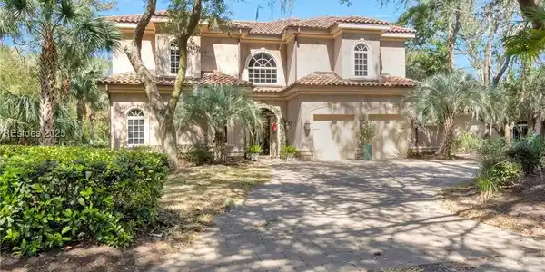 3 Heyward Place