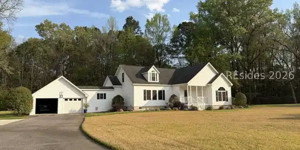 10 Westboro Road