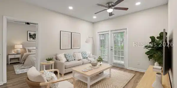 Image 4: Living room @ 1107 Estate At Westbury Image 4: Living room @ 1107 Estate At Westbury