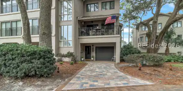 20 Lighthouse Lane