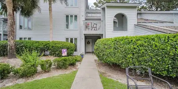 9F Marsh Harbor Drive
