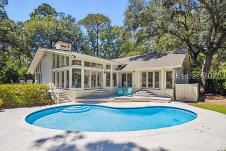 8 Rosebank Lane