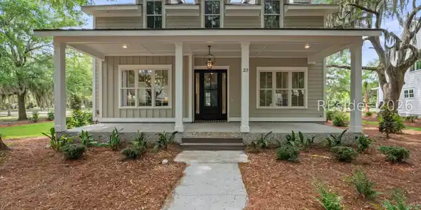 23 Millers Pond Drive