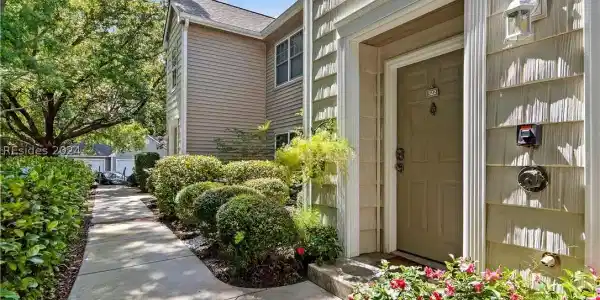 49 Summerfield Court