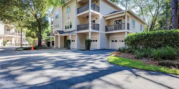 60 Paddle Boat Lane